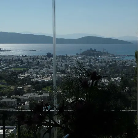 Turkkuyusu Mah. Lapa Cavus Sok. Bodrum