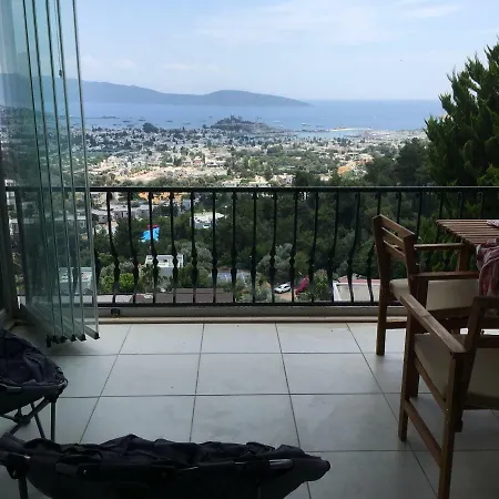 Turkkuyusu Mah. Lapa Cavus Sok. * Αλικαρνασσός