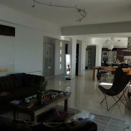 Turkkuyusu Mah. Lapa Cavus Sok. Apartmán
