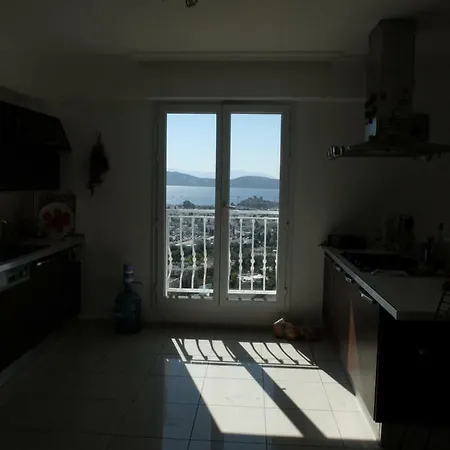 Apartmán Turkkuyusu Mah. Lapa Cavus Sok. *