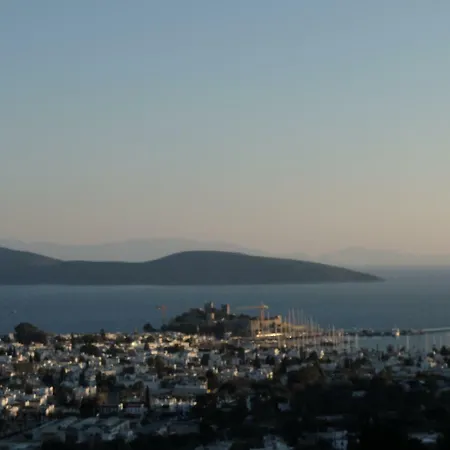 Turkkuyusu Mah. Lapa Cavus Sok. Bodrum